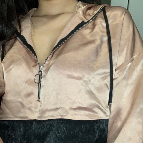 NWT Zara Satin Pocket Half Zip Jacket/Hoodie - Picture 4 of 16